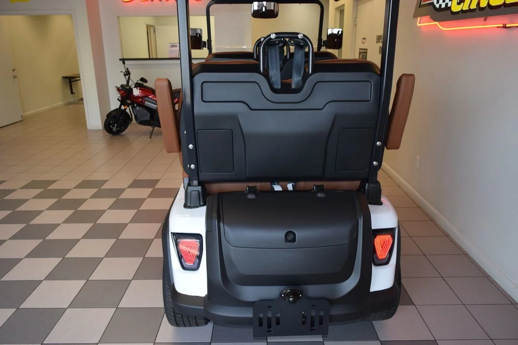 2026 Voyager Electric Vehicles Commander 4P-Non Lifted photo 5