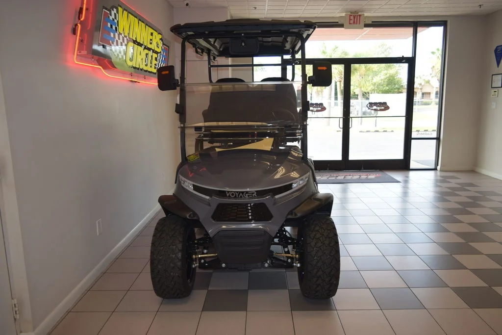 2025 Voyager Electric Vehicles Patriot Lifted 4-Passenger photo 3