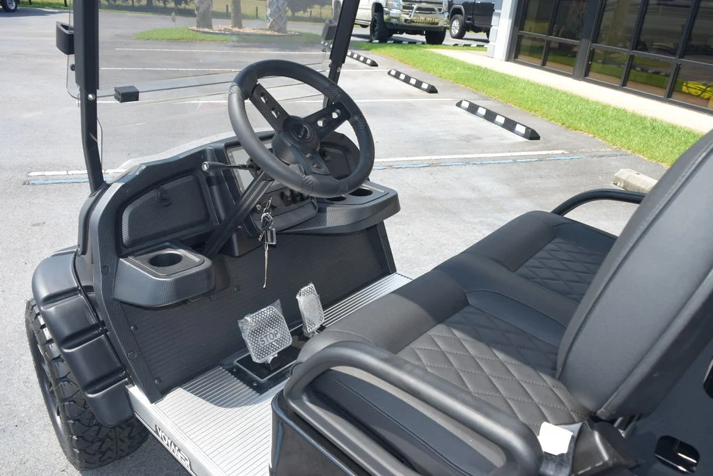 2025 Voyager Electric Vehicles Patriot Lifted 4-Passenger photo 7