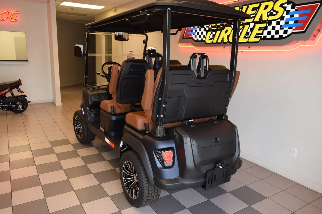 2026 Voyager Electric Vehicles Commander 4P-Non Lifted photo 4