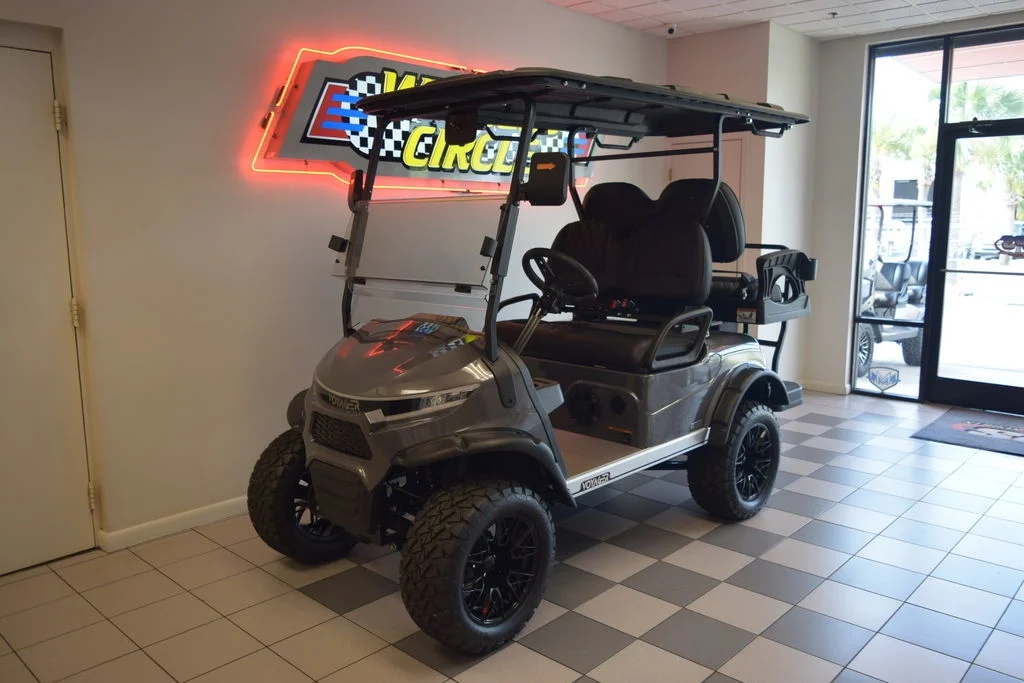 2025 Voyager Electric Vehicles Patriot Lifted 4-Passenger photo 2