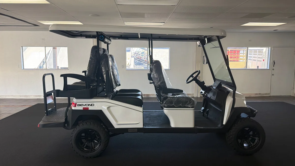 2026 Bintelli Beyond 6 SEATER LIFTED LOADED POWER STEERING SOUND BAR FULL LSV STREET LEGAL photo 6