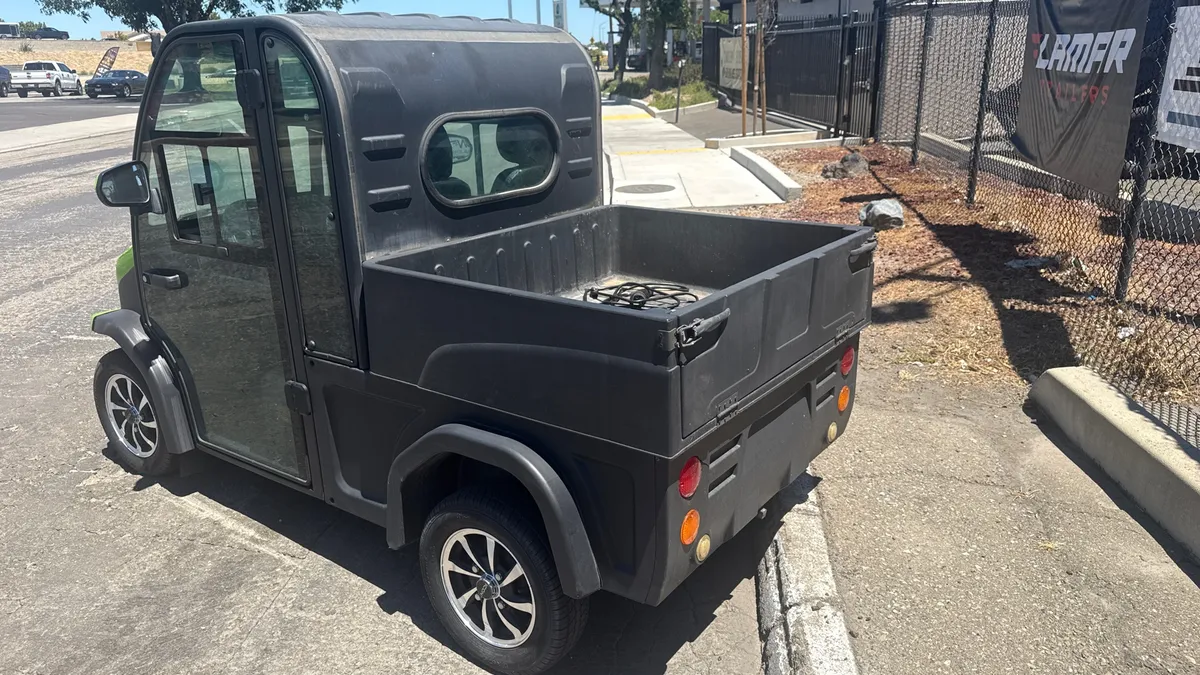 2024 ICON NEW MINI TRUCK AC HEATER FULLY ENCLOSED MINI TRUCK AC HEATER FULLY ENCLOSED photo 4
