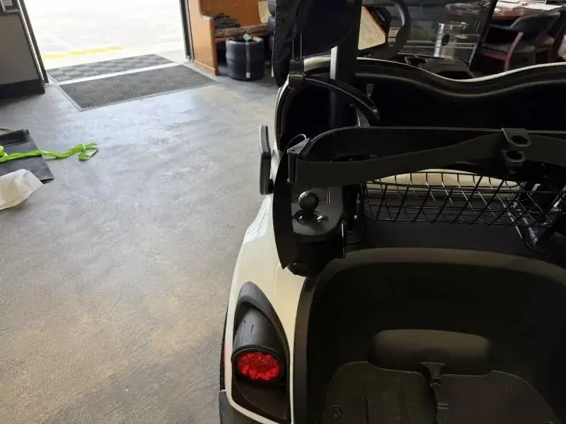 2025 Yamaha Golf Cars Drive 2 EFI photo 9