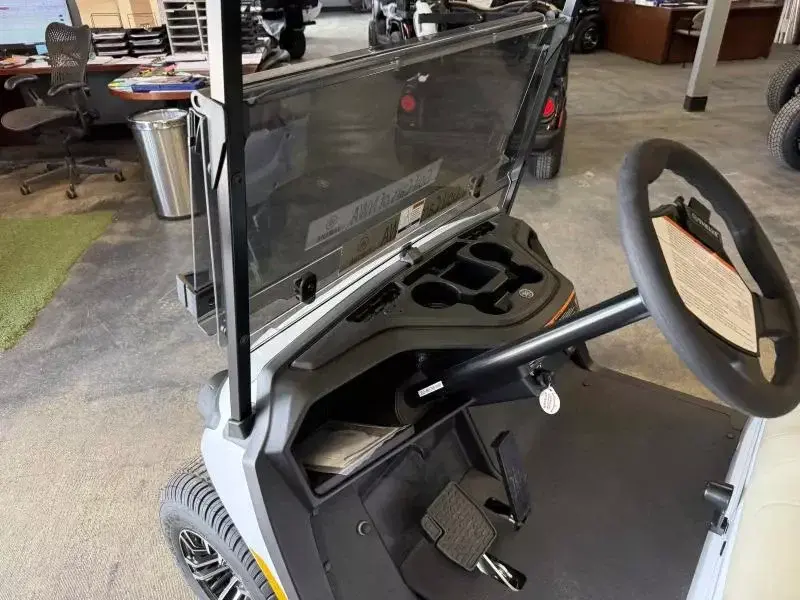 2025 Yamaha Golf Cars Drive 2 EFI photo 5