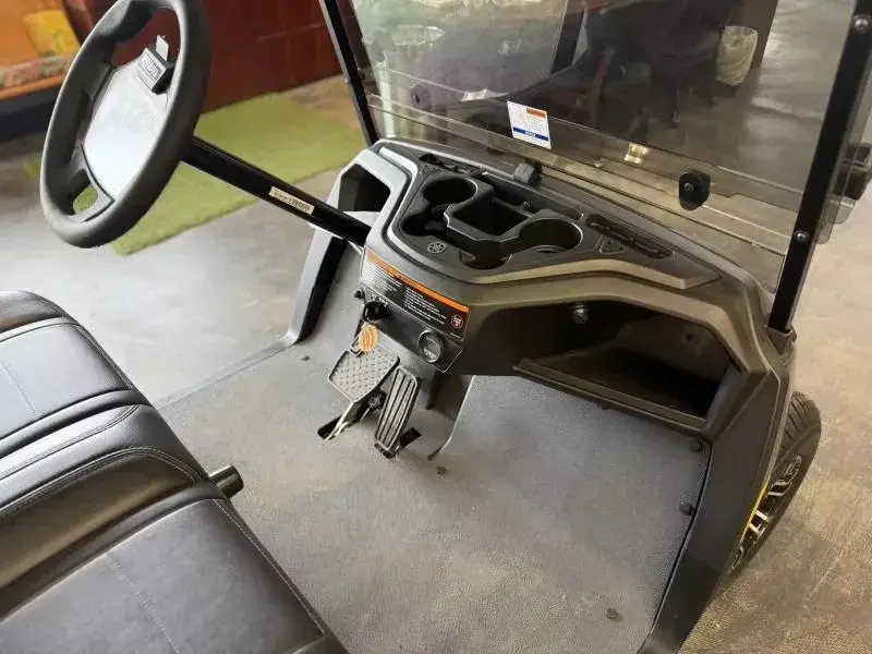 2025 Yamaha Golf Cars Drive2 - PTV (QuieTech EFI) photo 5