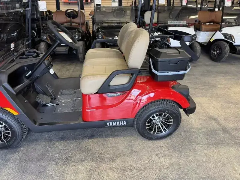 2025 Yamaha Golf Cars Drive 2 EFI photo 2