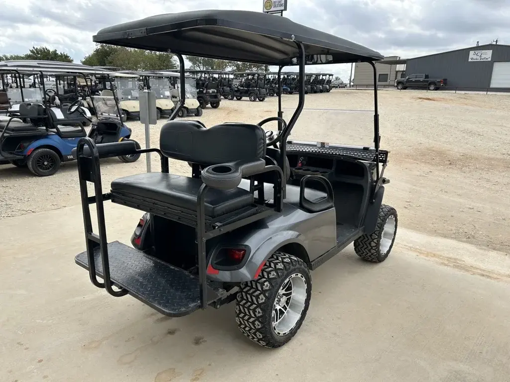 2016 E-Z-GO TXT FREEDOM GAS photo 4