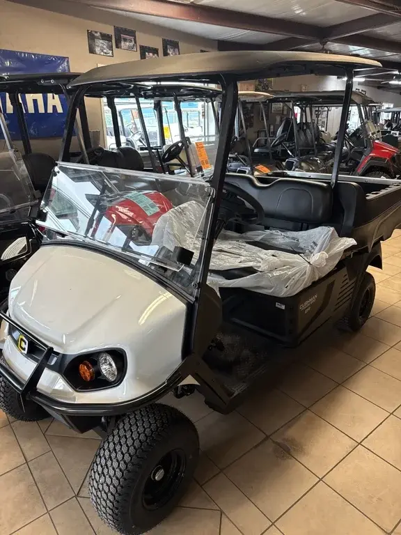 2027 Cushman Hauler photo 1