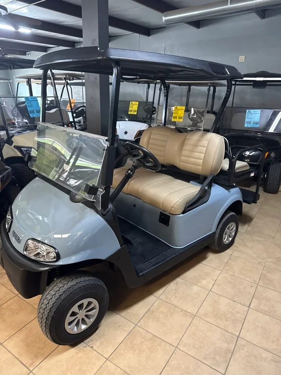 2022 E-Z-GO RXV photo 1