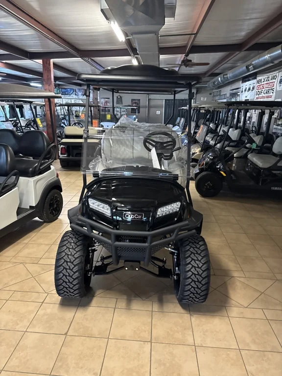 2027 Club Car Onward 6 Passenger photo 2