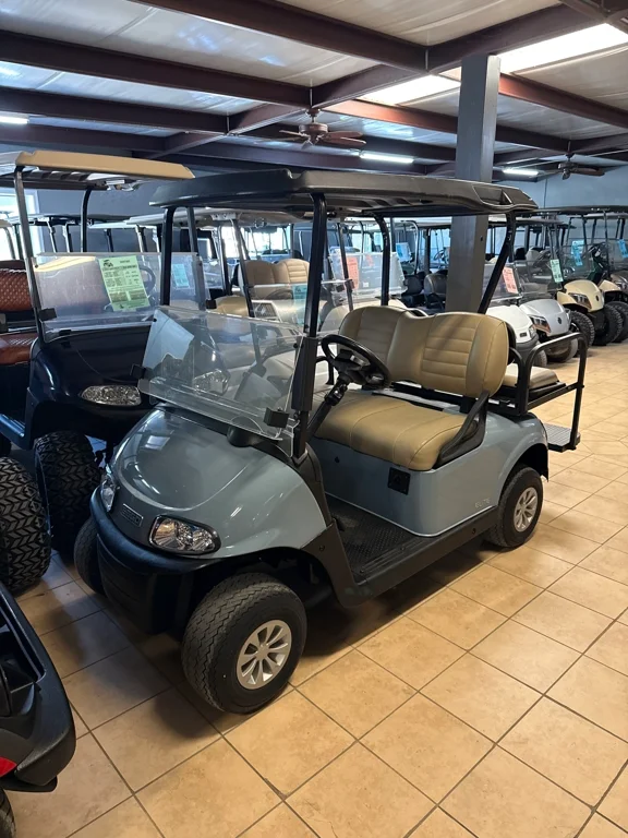 2022 E-Z-GO RXV photo 1
