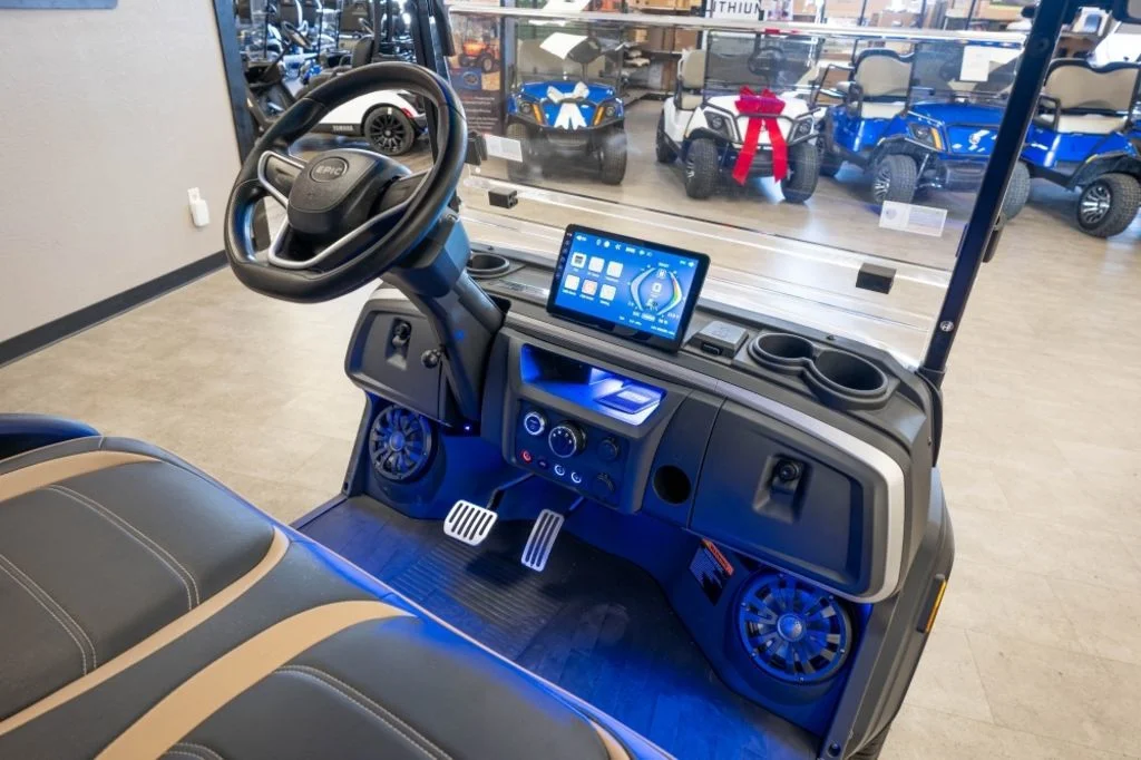 2026 Epic Carts E40FX photo 3