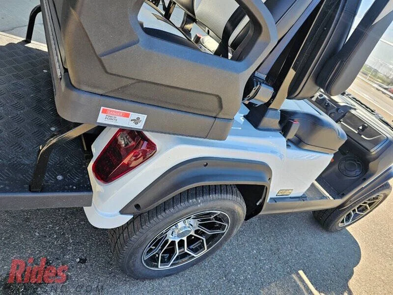 2025 Evolution D5 Ranger 4+2 photo 17