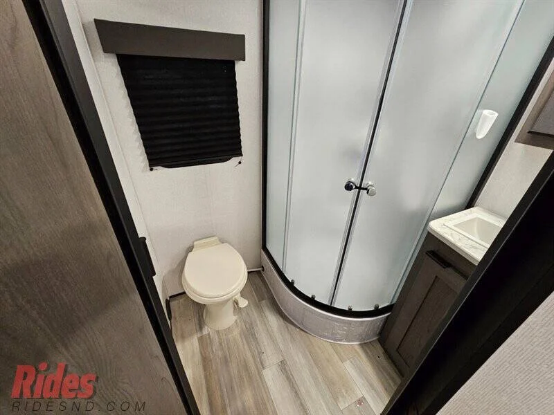 2021 CRRV CAMPER TRAVEL TRAILER photo 9
