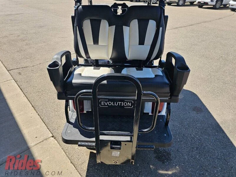 2025 Evolution D5 Ranger 4+2 photo 12