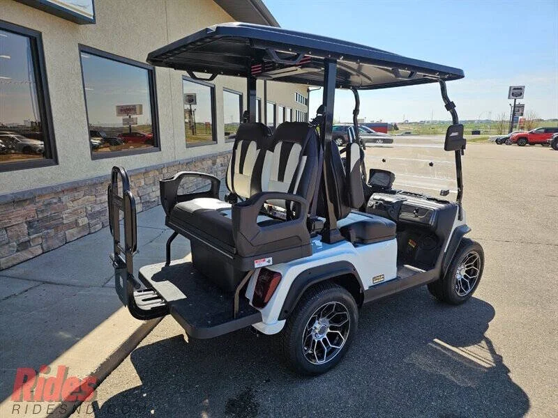 2025 Evolution D5 Ranger 4+2 photo 16