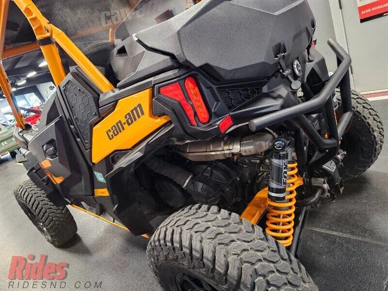 2020 Can-Am RC1000R photo 7