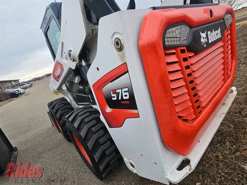 2020 Bobcat S76 photo 7