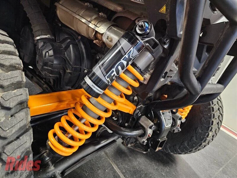 2020 Can-Am RC1000R photo 8