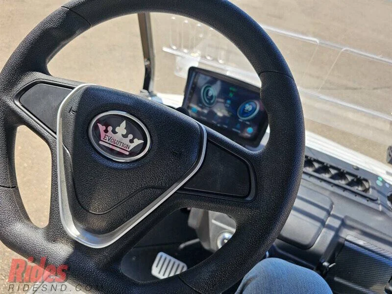 2025 Evolution D5 Ranger 4+2 photo 24
