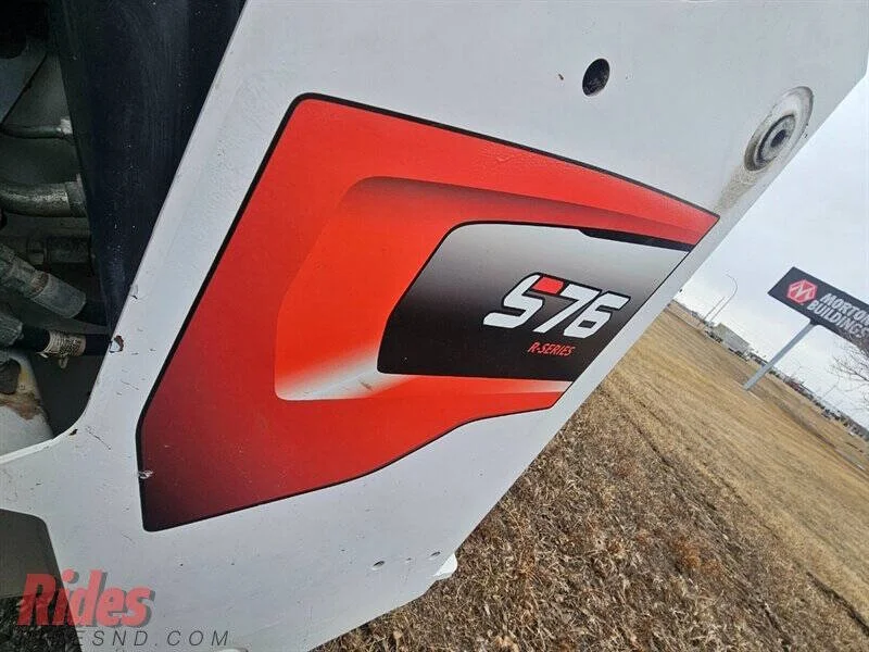 2020 Bobcat S76 photo 5