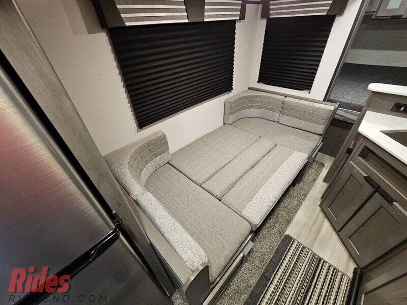 2021 CRRV CAMPER TRAVEL TRAILER photo 11