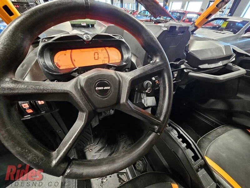2020 Can-Am RC1000R photo 24