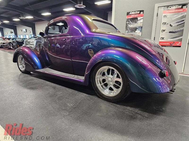 1937 Ford Coupe photo 9