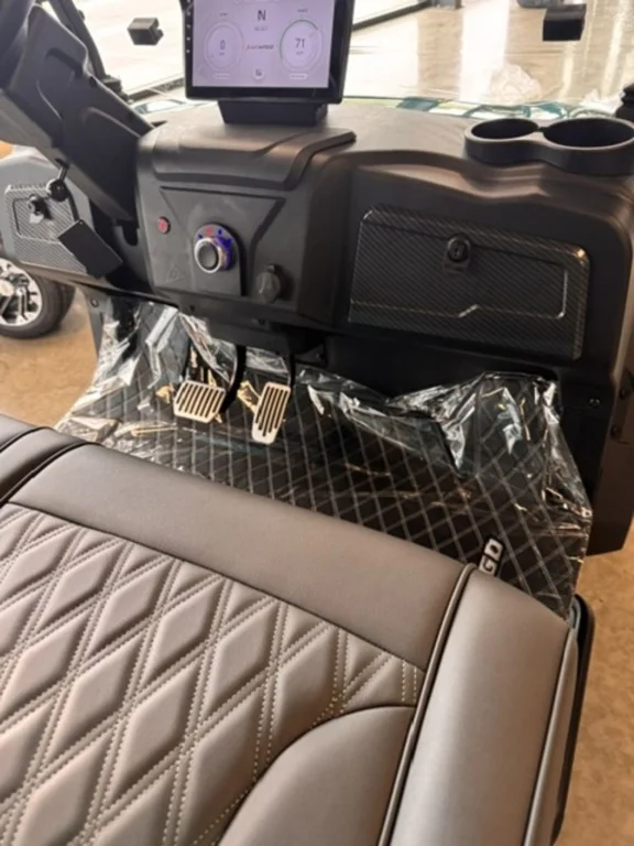 2026 Denago Rover XL photo 3
