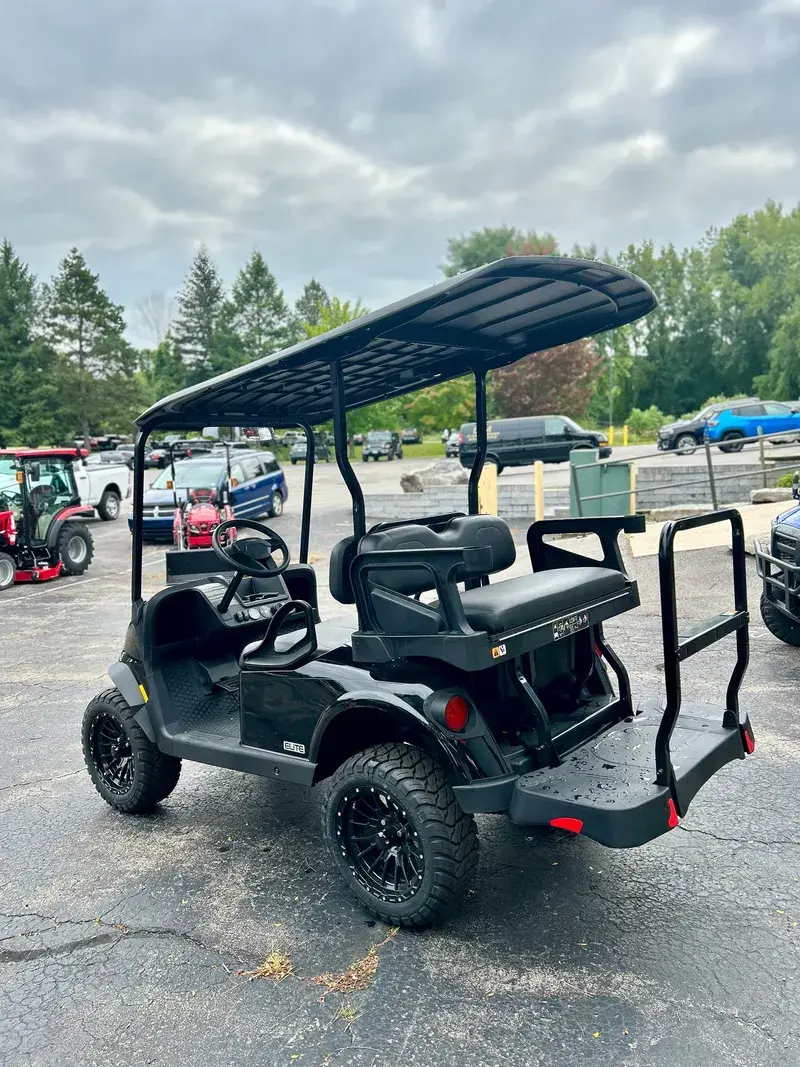 2026 E-Z-GO RXV ELiTE Lithium photo 5