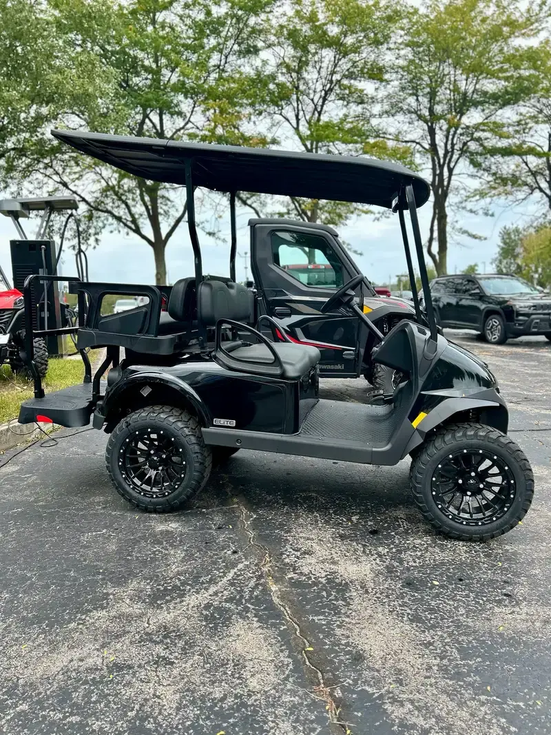 2026 E-Z-GO RXV ELiTE Lithium photo 3