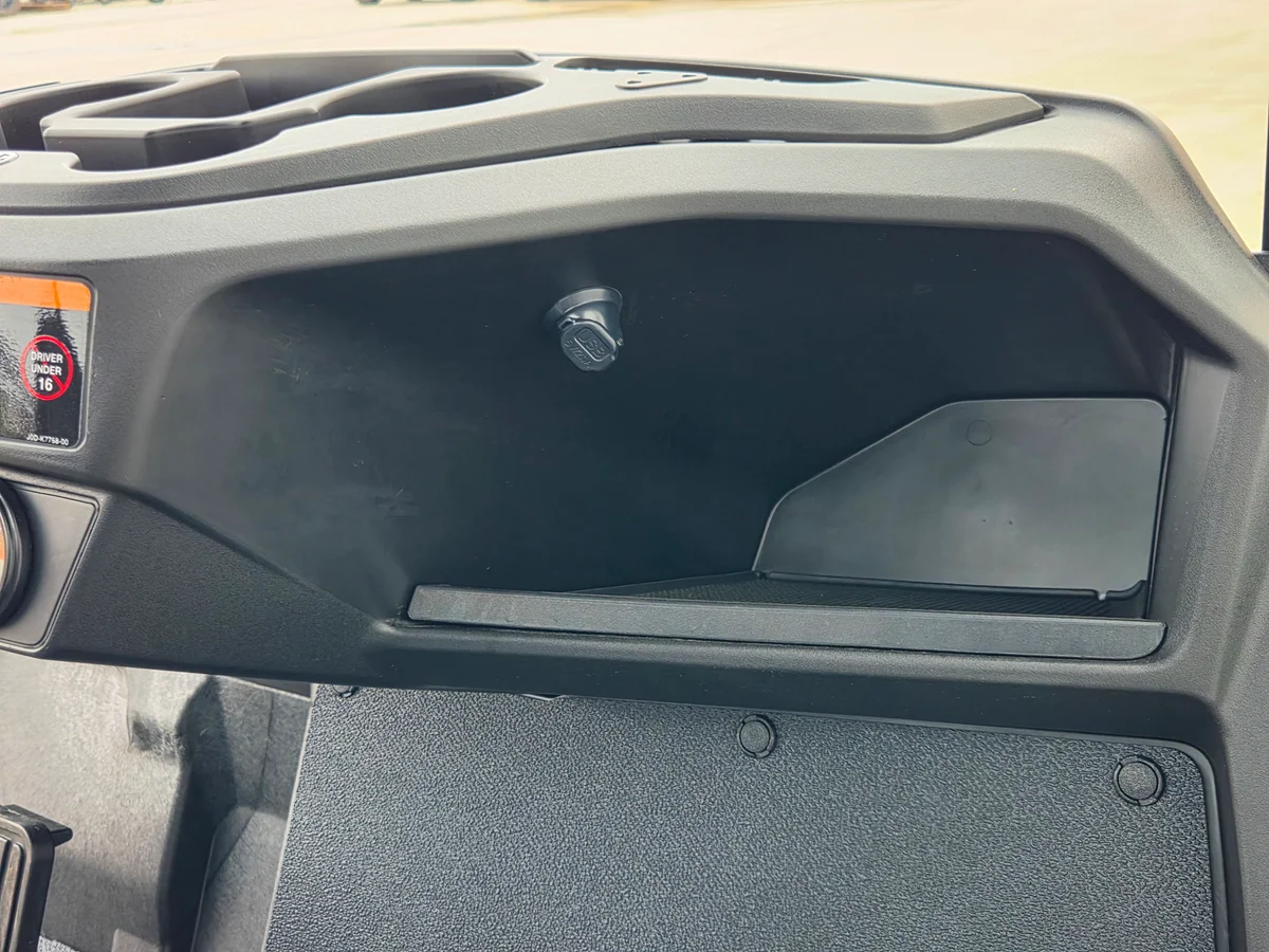 2027 Yamaha Drive QuieTech EFI photo 12