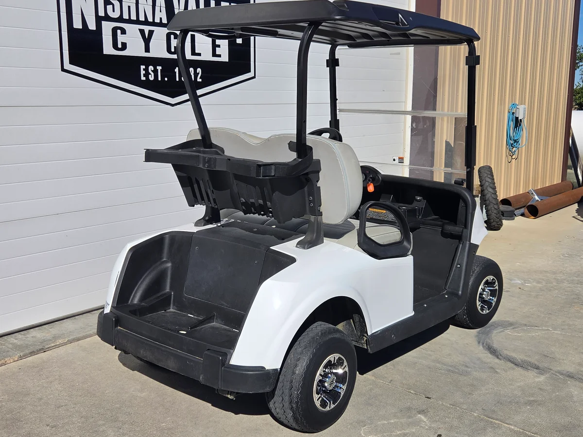 2023 E-Z-GO Freedom photo 15