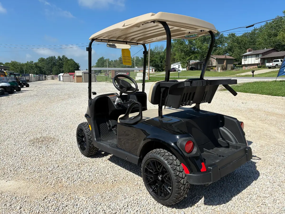 2026 E-Z-GO RXV 2 Valor S EX1 Sport photo 3