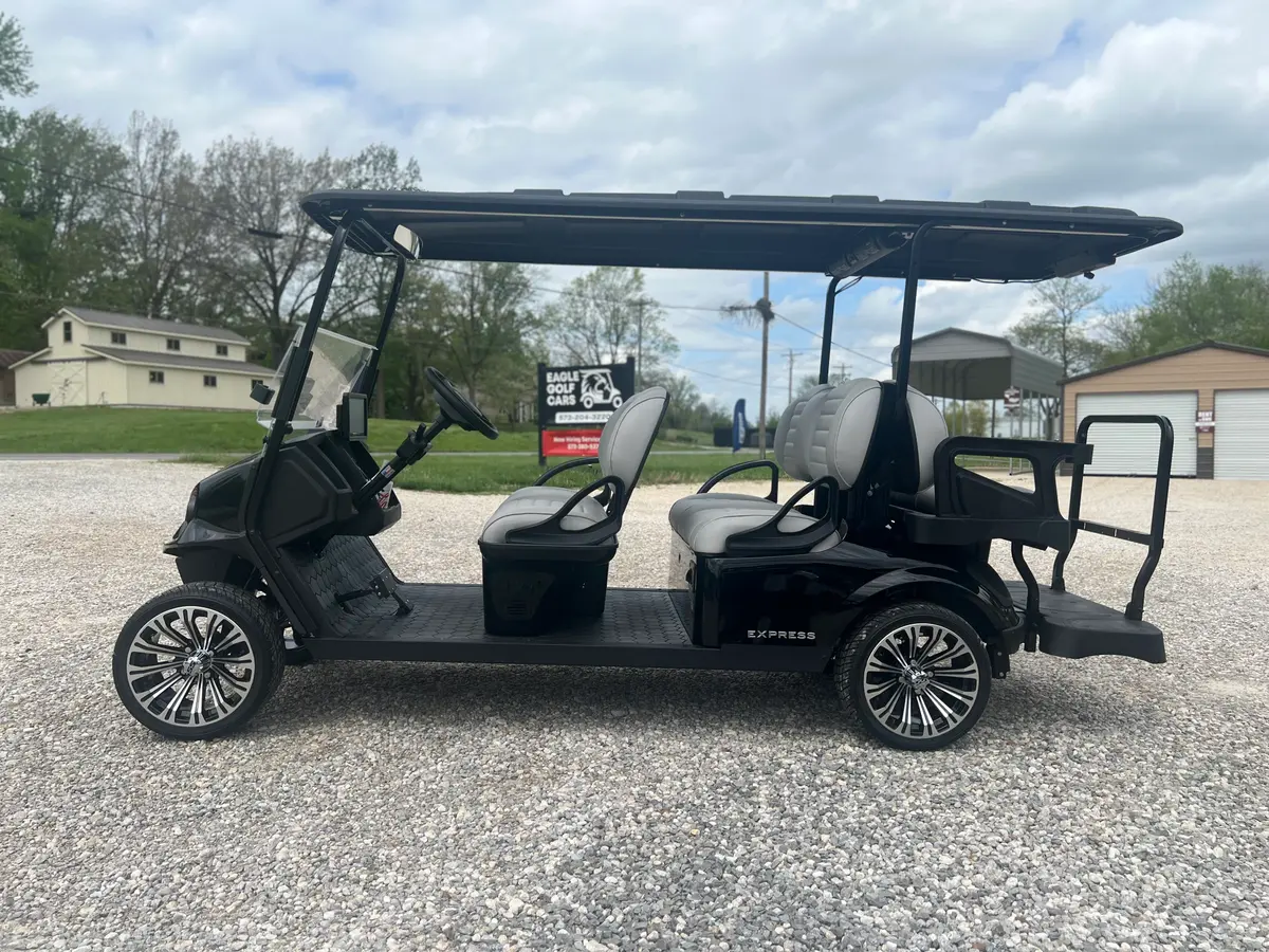 2026 E-Z-GO Express 6 Touring ST ELiTE Lithium photo 6