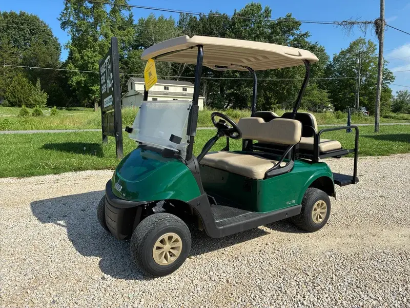 2021 E-Z-GO Freedom ELiTE Lithium photo 1