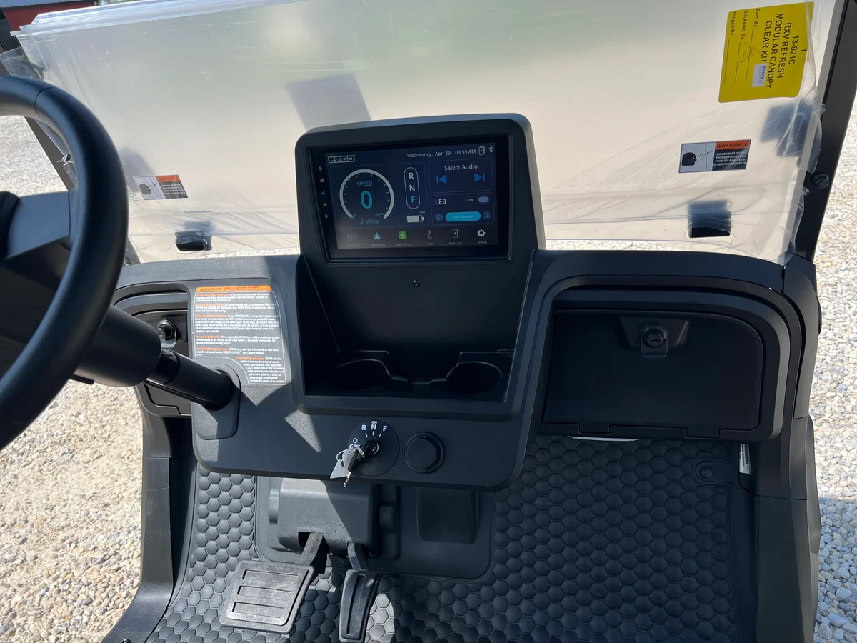 2026 E-Z-GO RXV ELiTE Lithium photo 5