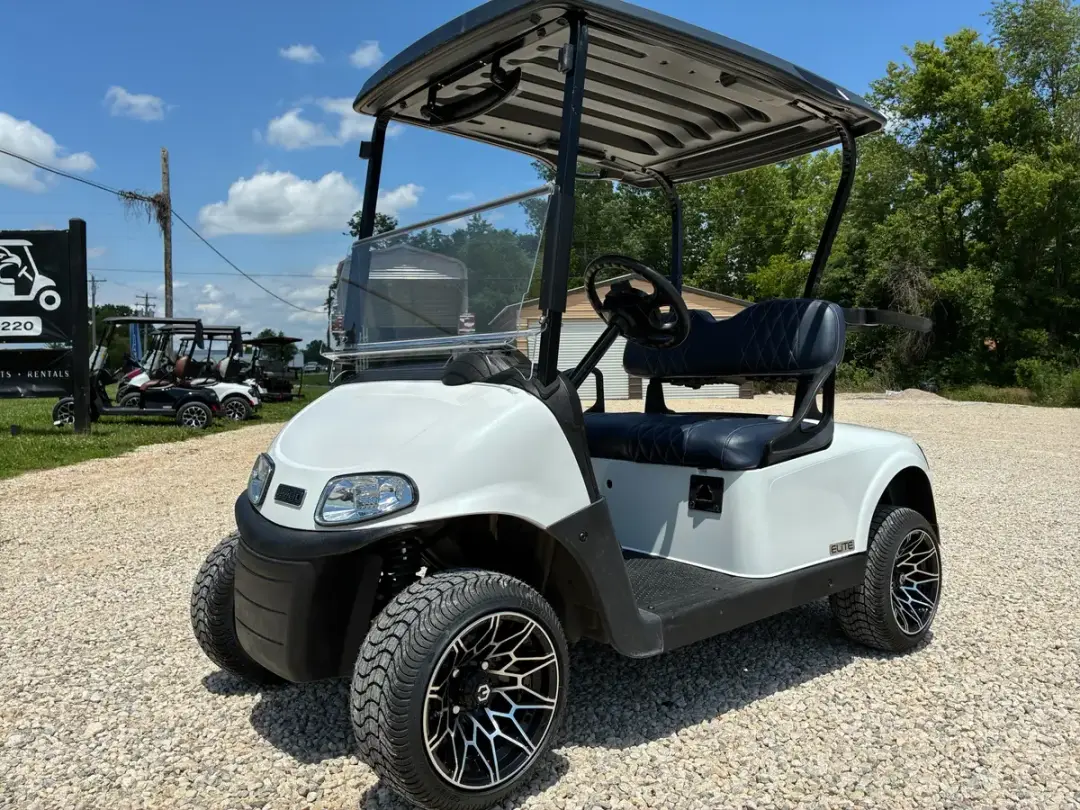 2021 E-Z-GO Freedom ELiTE Lithium photo 1