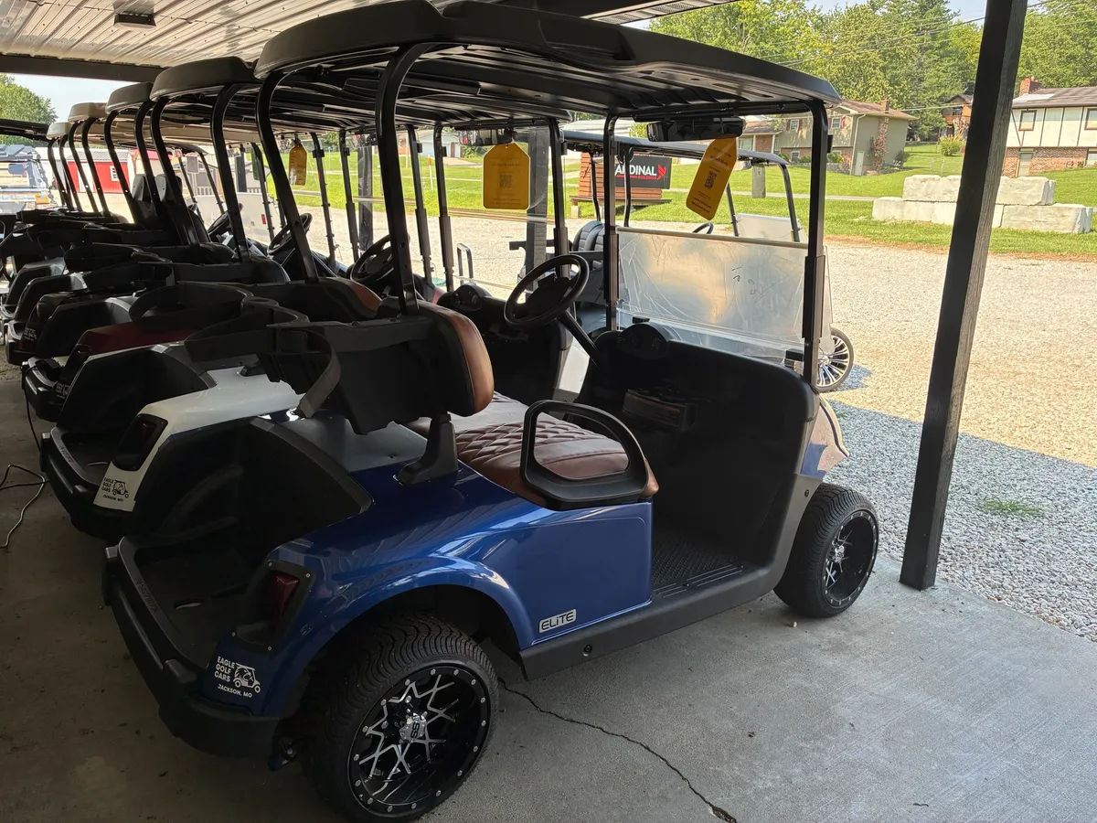 2021 E-Z-GO Freedom ELiTE Lithium photo 4