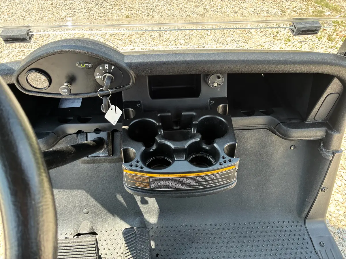 2021 E-Z-GO Freedom ELiTE Lithium photo 7