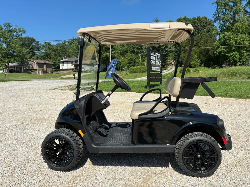2026 E-Z-GO RXV 2 Valor S EX1 Sport photo 2