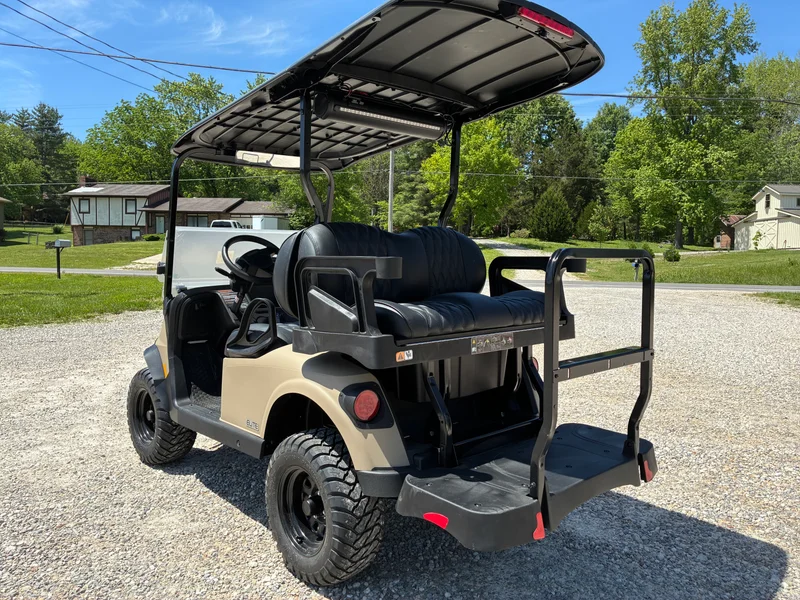2026 E-Z-GO RXV ELiTE Lithium photo 3