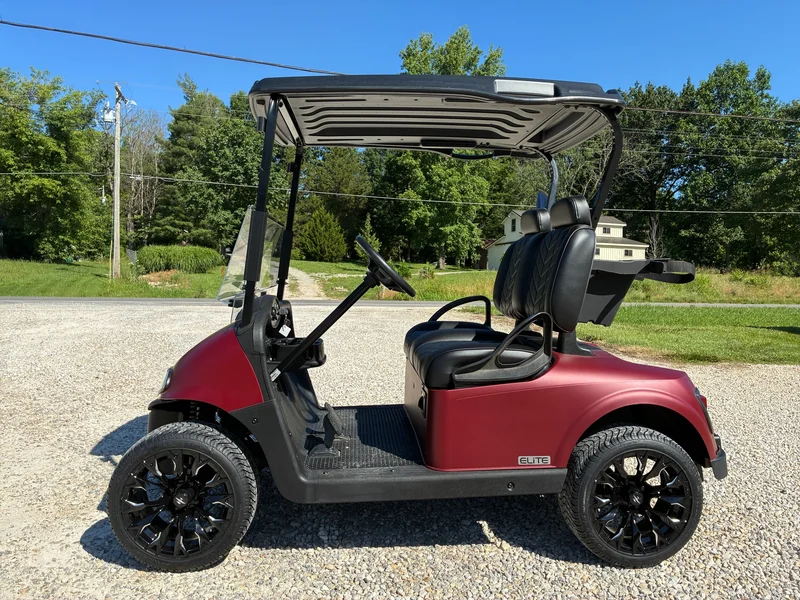 2021 E-Z-GO Freedom ELiTE Lithium photo 2