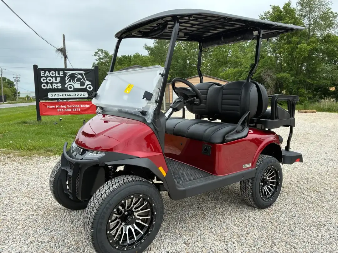 2026 E-Z-GO RXV ELiTE Lithium photo 1