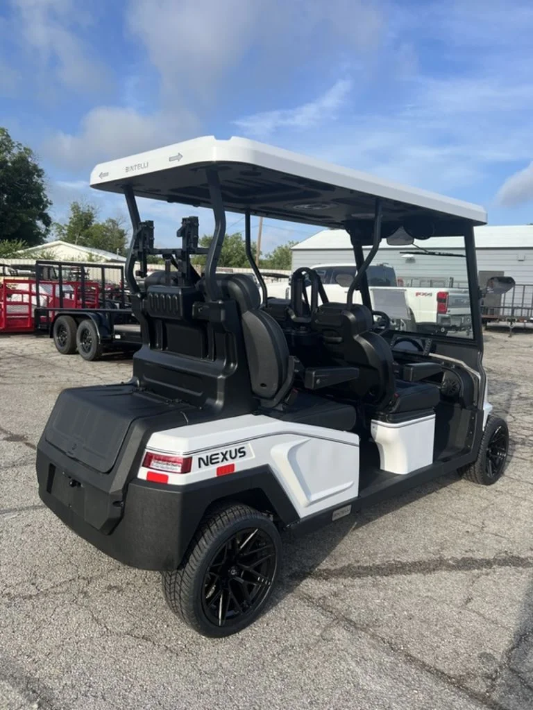 2025 Bintelli Nexus 4 Seater photo 2