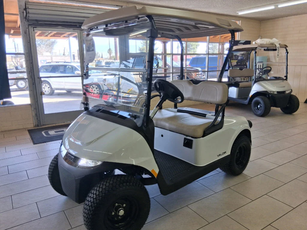 2026 E-Z-GO RXV 2 Valor S EX1 Sport Bright White photo 4