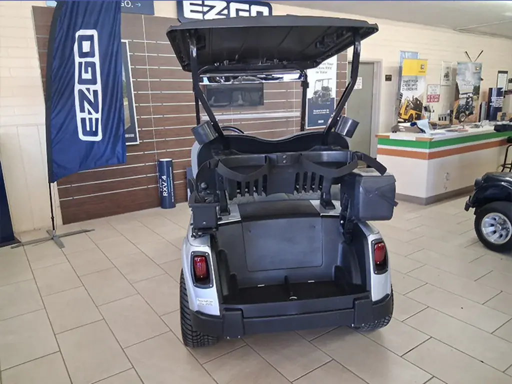 2026 E-Z-GO Freedom photo 7