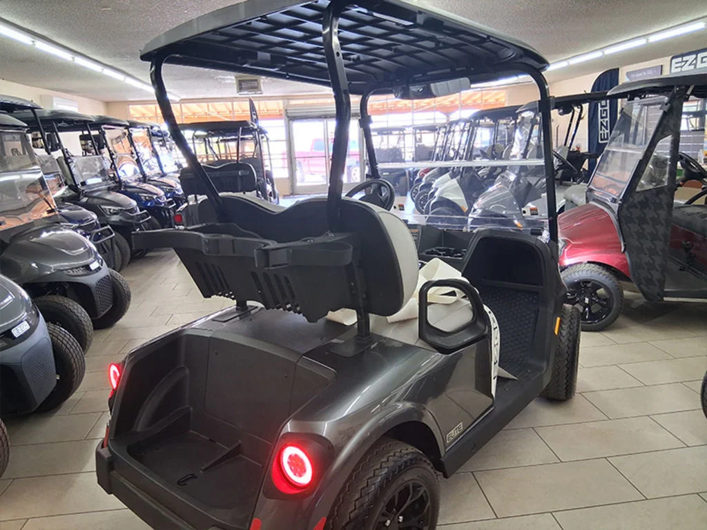 2026 E-Z-GO Freedom photo 7