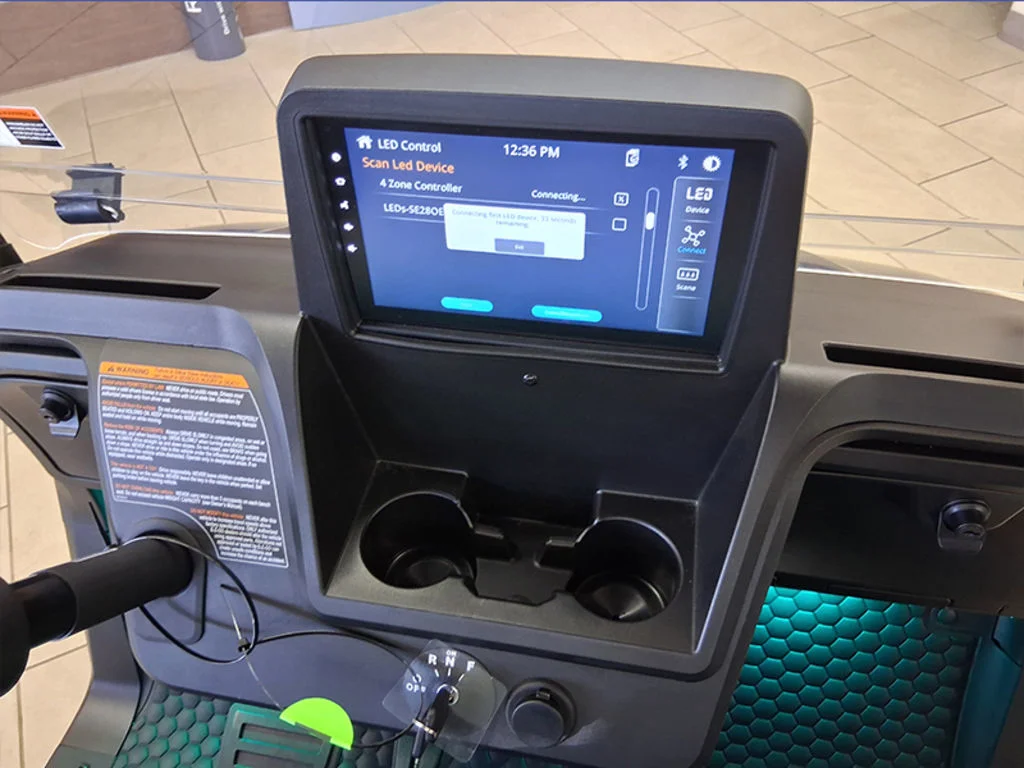 2026 E-Z-GO RXV ELiTE Lithium photo 29